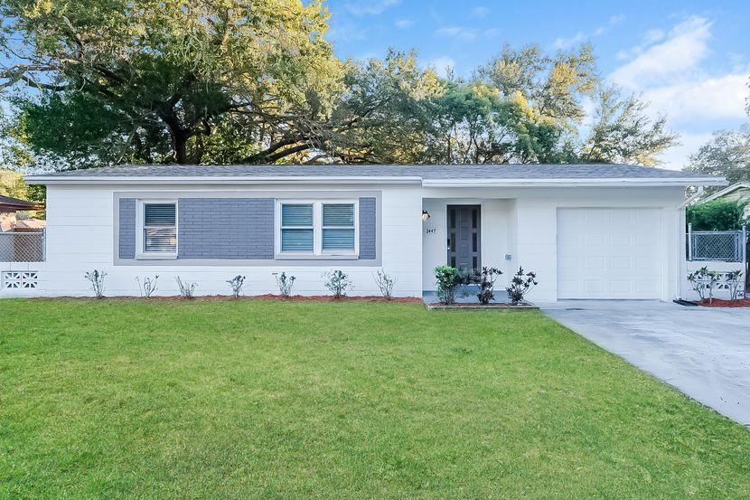 2447 Whitman St clearwater, FL 33765